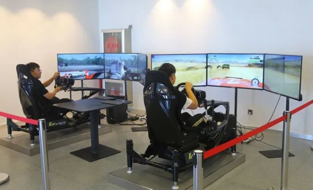 多引擎驅(qū)動賽道城開啟發(fā)展‘加速度’ 信息網(wǎng)絡經(jīng)營游戲產(chǎn)品的戰(zhàn)略之路